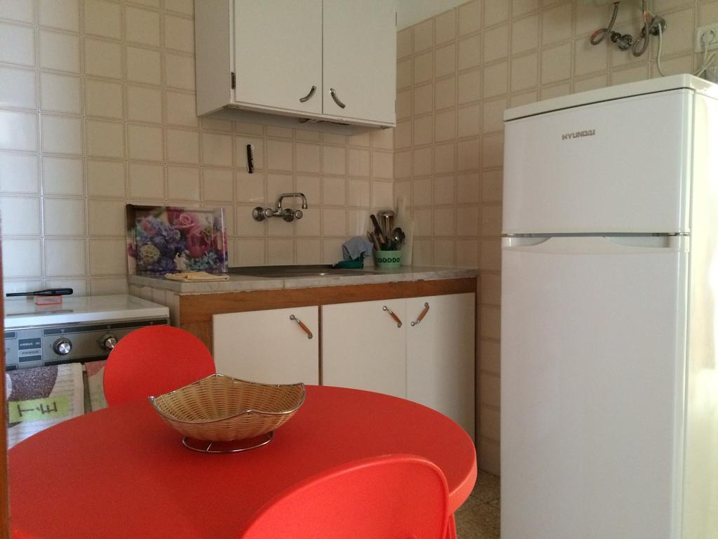 Apartamentos Dominguez Calera Chambre photo